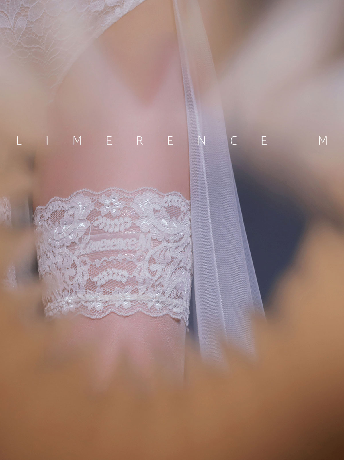 Limerence M [Monet Garden] Ультратонкие шелковистые сексуальные чулки Aurora, чувственные носки средней длины, белые, один размер