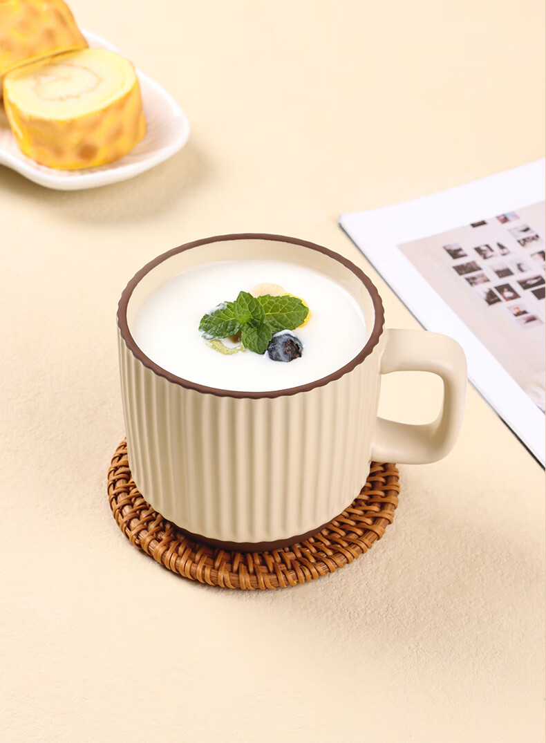 Кружка Бай杰, керамическая, для кофе, чая, овсянки, с ручкой и крышкой, ложка в комплекте, универсальная