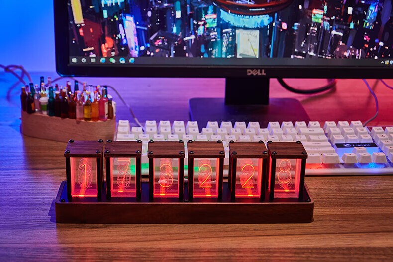 Momen RGB Neon Light Clock, LED Компьютерный Деск Декор, Креативные Ретро Цифровые Часы, Подарок на День Рождения, Новогодний Подарок