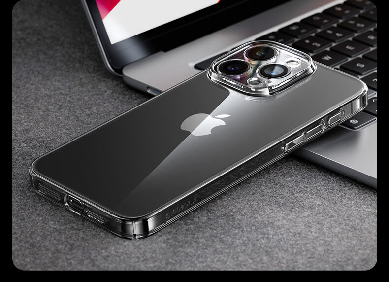 Прозрачный чехол для iPhone 15 Pro Max