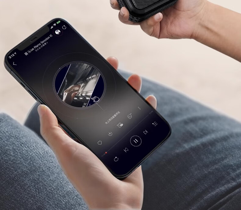 Портативная Bluetooth-колонка Soaiy SD16 Premium Red, компактная, с длительным временем работы от аккумулятора, для улицы и автомобиля