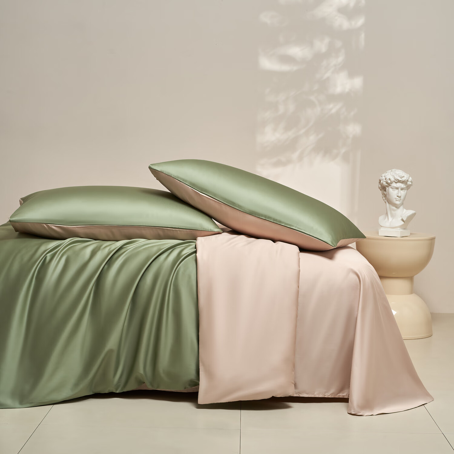 Комплект постельного белья Jiting 60s Luxury Cotton Satin, 4 предмета, 100% хлопок, сатин, размер 1.8/2.0м, цвет Эко-зеленый с Абрикосом