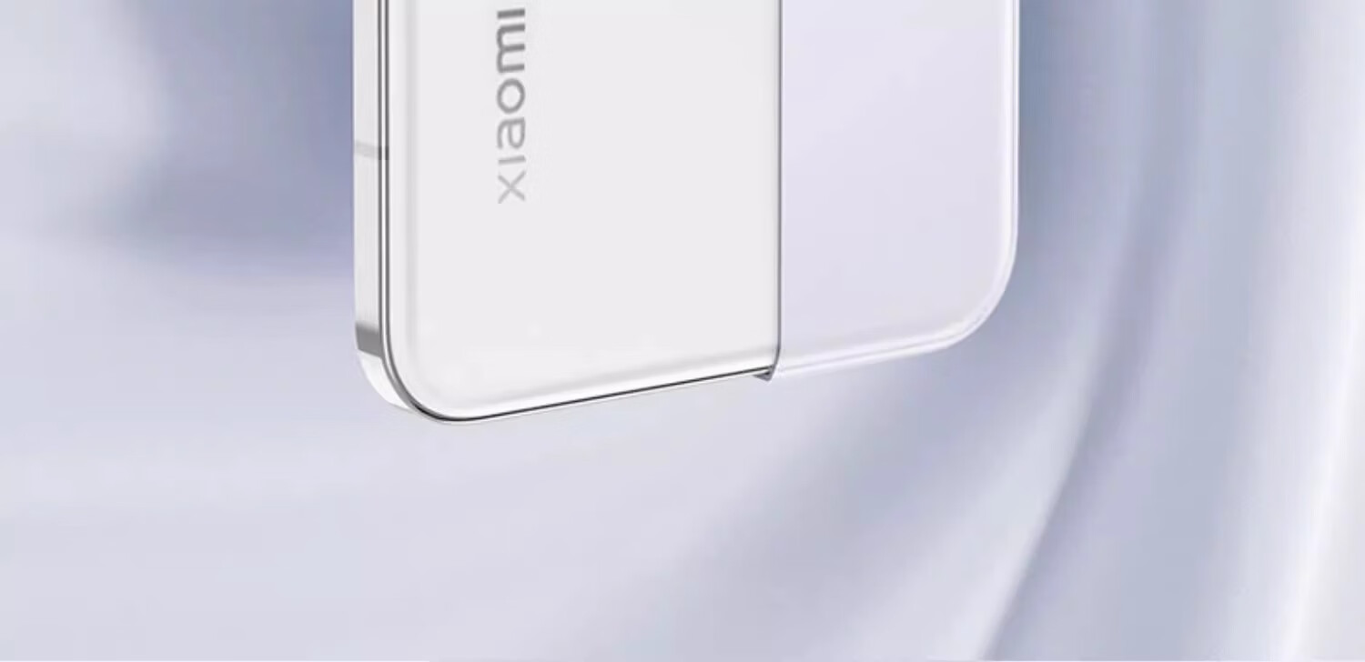 Чехол-накладка EDDGA Ultra-Thin Frosted для Xiaomi 14, противоударный, приятный на ощупь, полупрозрачный белый