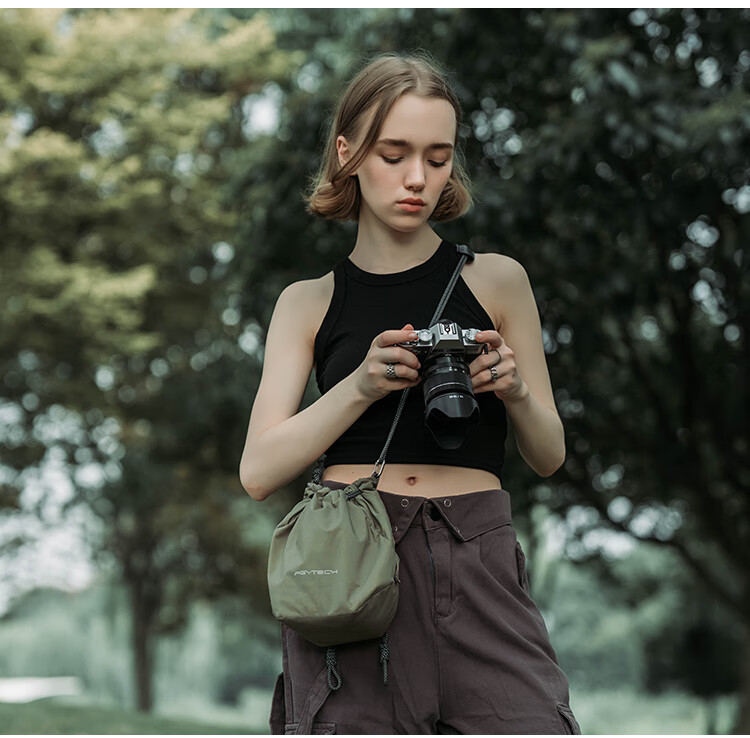 PGYTECH OneGo Drawstring Bag, сумка для камеры, сумка для хранения, сумка через плечо, подходит для беззеркальных камер Canon, Fuji, Sony, цвет "Лесной зеленый"