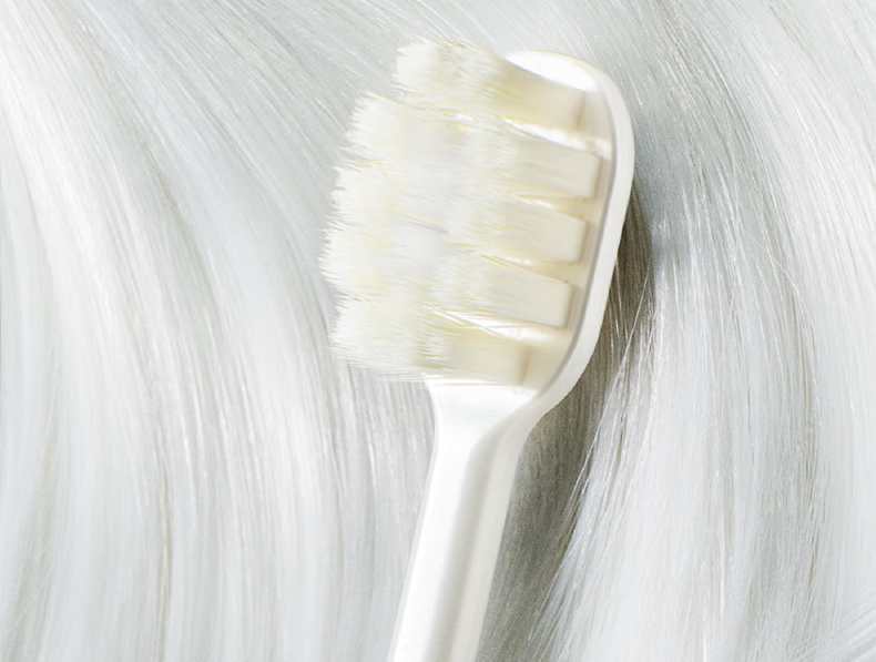 Зубная щетка EBISU Wide-Head Ultra-Soft Bristle, большая, для чувствительных десен, 2 шт., случайные цвета