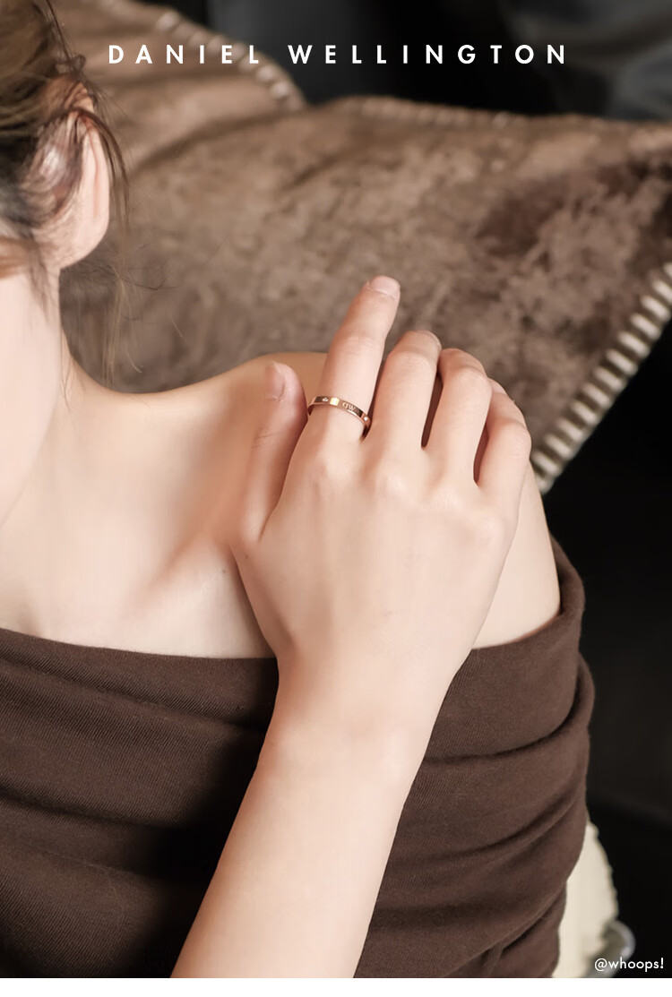 Парные кольца Daniel Wellington "Звездная ночь" в стиле "Роза" с позолотой, размер 50+56, комплект из 2 штук