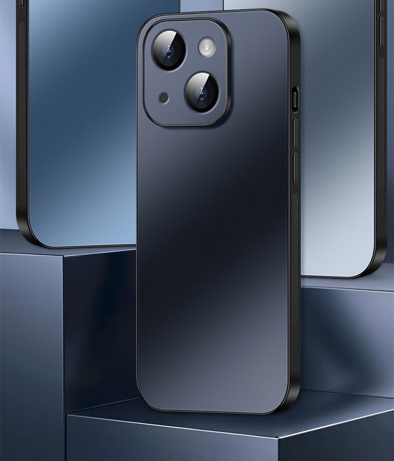 Чехол для iPhone 15