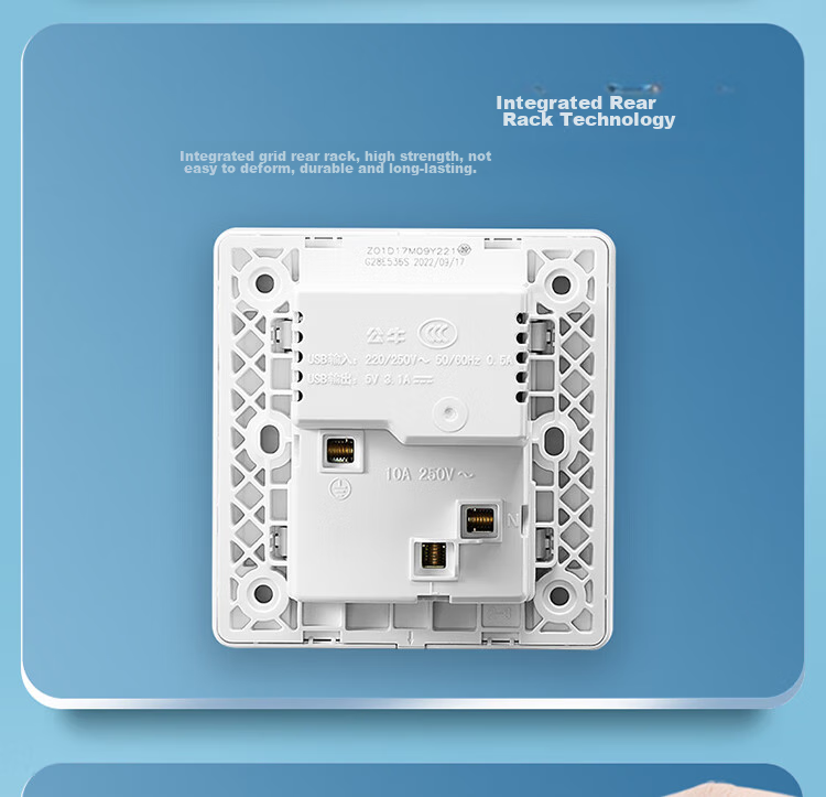 Розетка с USB-портами BULL G28E536S, 5 гнезд, 250В~ 10А, USB 5В 3.1А, белый