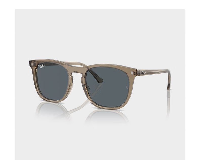 Солнцезащитные очки RayBan ORB2210F, квадратная оправа, 901/31 Черная оправа с зелеными линзами, размер 53