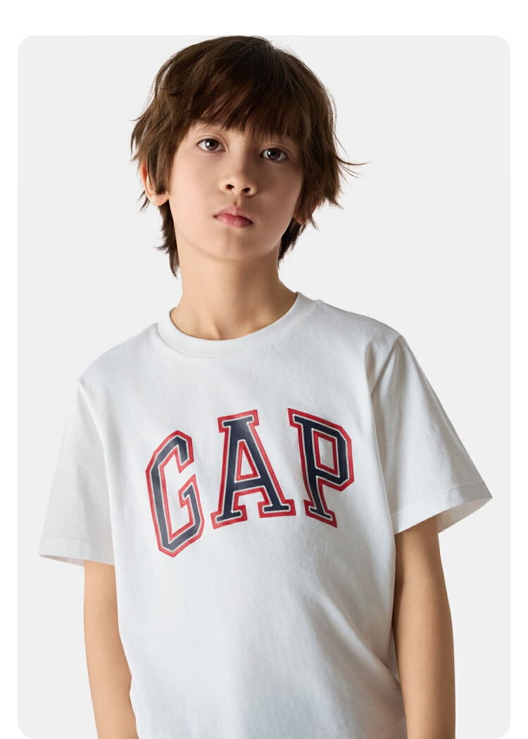 Футболка GAP для мальчиков, классическая хлопковая с принтом логотипа, весна-лето 2025, для детей старшего возраста, белая, размер 110 см (4-5 лет)