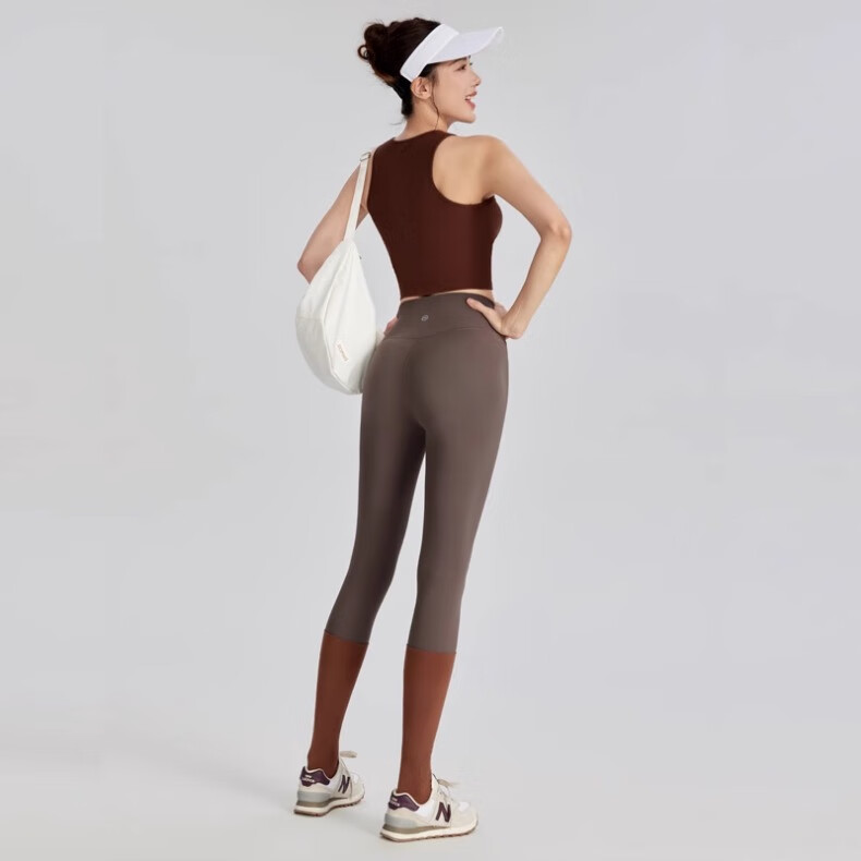 Женские спортивные штаны