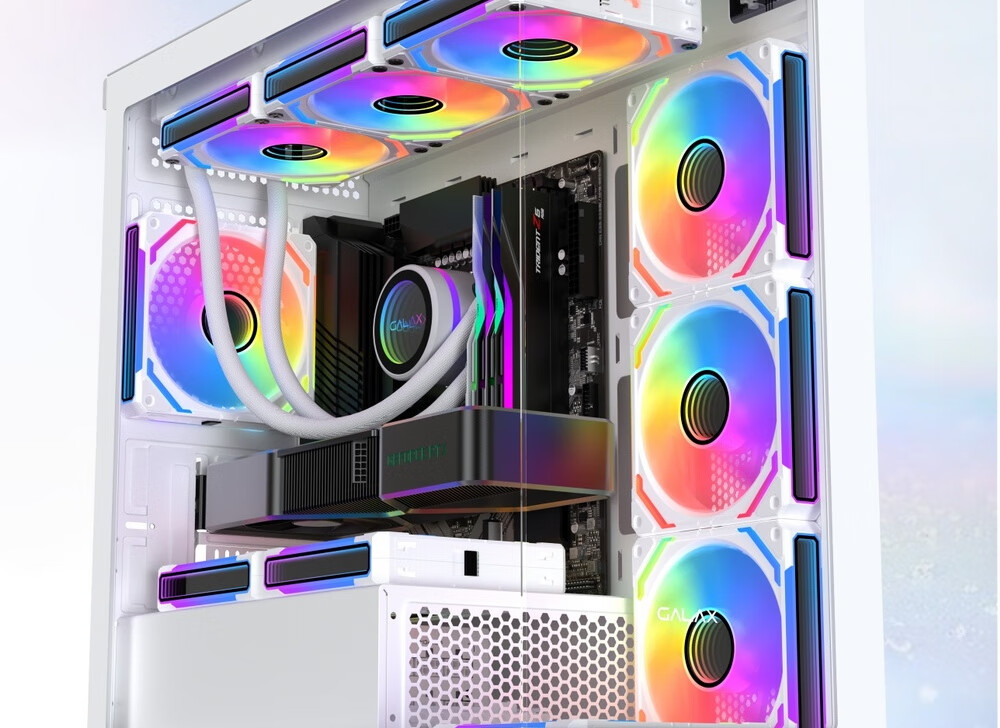 Компьютерный корпус Yingchi Aurora 3-M White (M-ATX/360мм), белый, с панорамным обзором