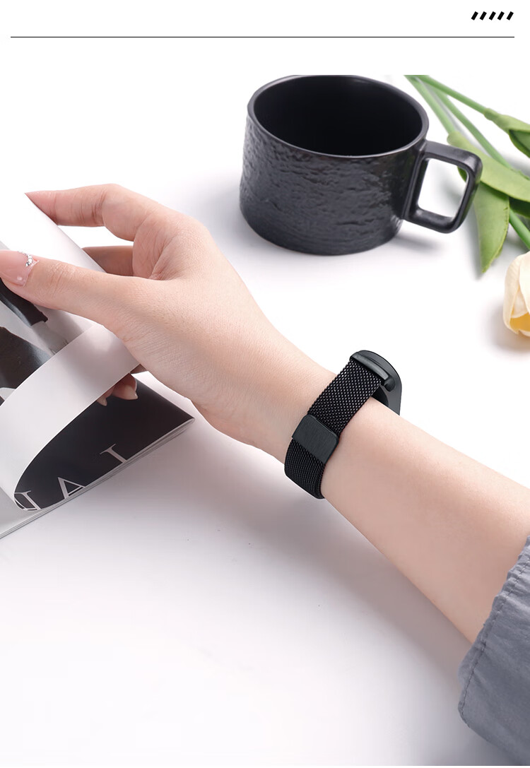 Металлический ремешок MSSM Milanese Loop для Xiaomi Mi Band 9/8/NFC, серебристый