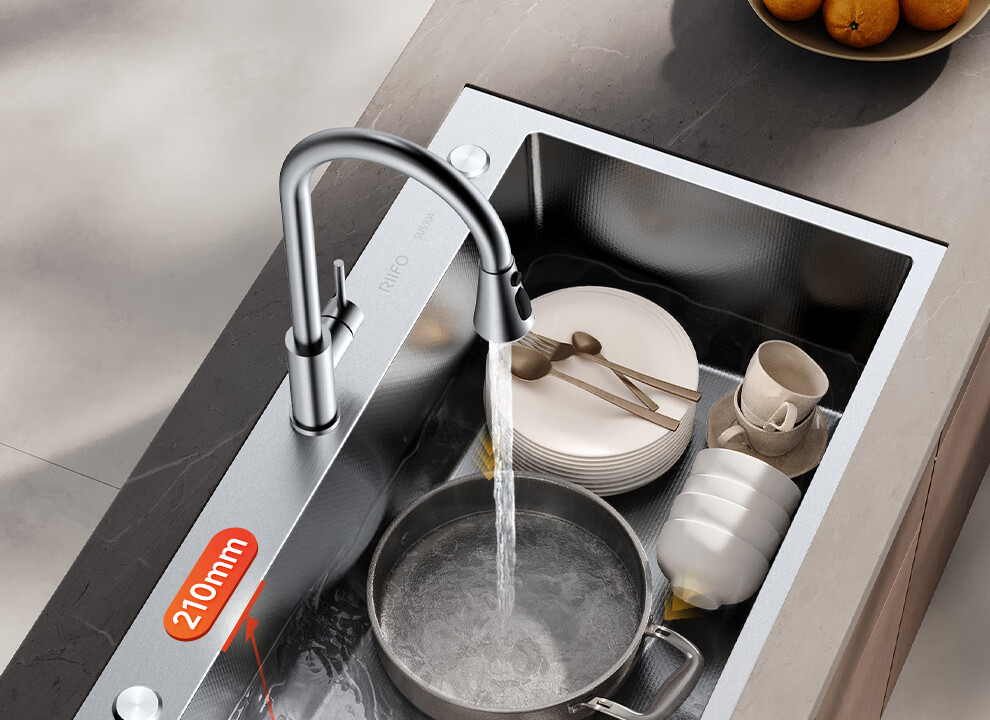 Кухонная мойка Rifeng RF-SD7045199BD, одинарная, из нержавеющей стали 304, толщина 5 мм, размер 70x45 см