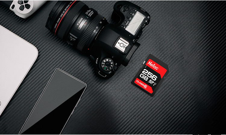 Карта памяти Netac 256GB SD U1 C10, скорость чтения до 90 МБ/с, для фото- и видеосъемки в Full HD, для цифровых камер и видеокамер
