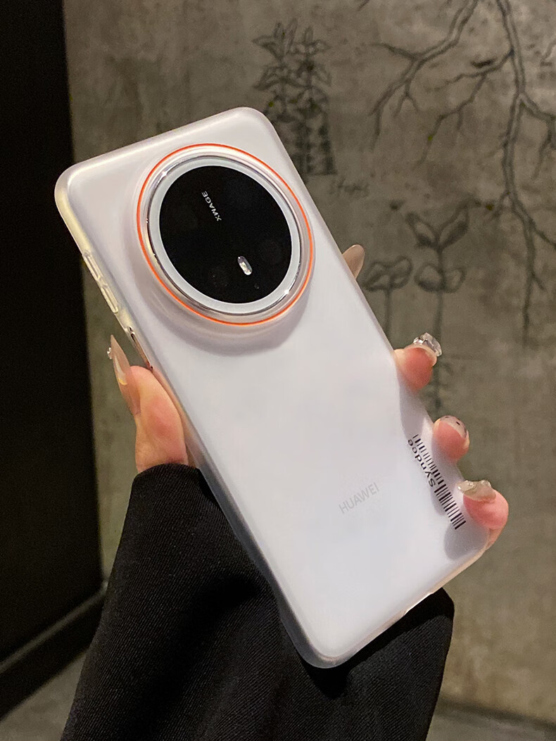 Чехол GURRS для Huawei Mate 70 Pro / Mate 70 Pro+, противоударный, ультратонкий, матовый, полупрозрачный, простой стиль, черный