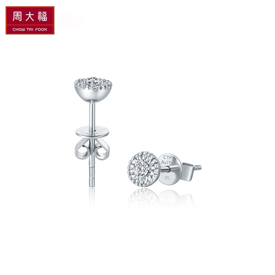 【周大福钻石耳饰】周大福(chow tai fook)闪耀如星 18k金镶钻石耳钉