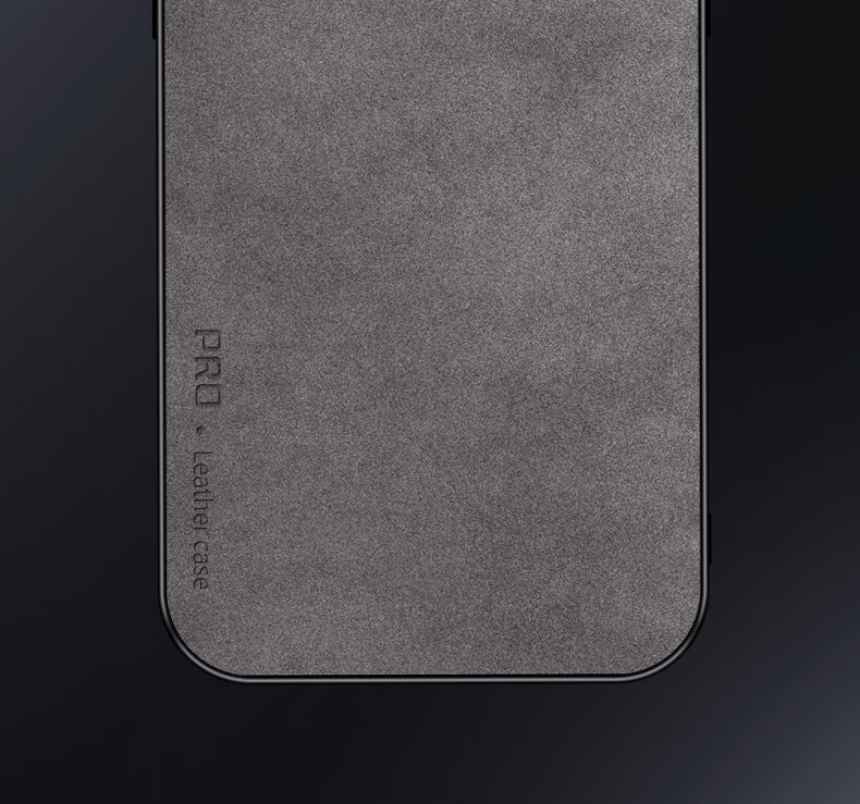Чехол для iPhone 16