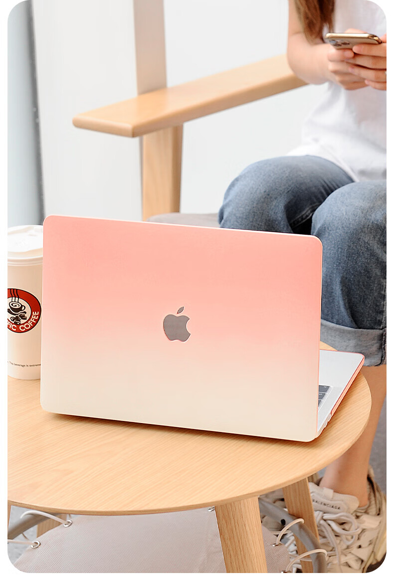 Защитный чехол DiyiGongfang для Apple MacBook Pro 14 дюймов (M1/M2/M3/M4/M5 MAX) с пленкой для клавиатуры и заглушкой