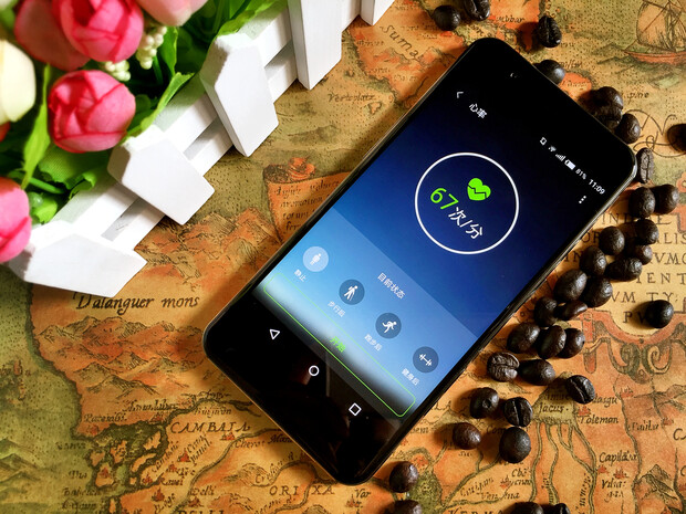 精雕细琢源自德国血统的传承,GigasetMEpro手机体验 精雕细琢源自德国血统的传承,GigasetMEpro手机体验