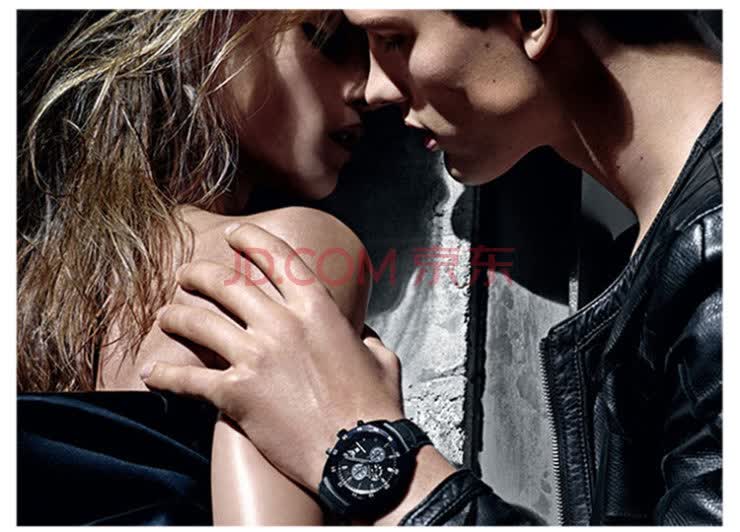 <em>Armani阿玛尼</em> 新款时尚圆形橡胶包钢情侣<em>腕表</em>