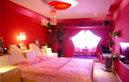 【科技路沿线】西安天地情情趣酒店玫瑰之约豪