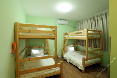 北戴河小站特色连锁旅馆