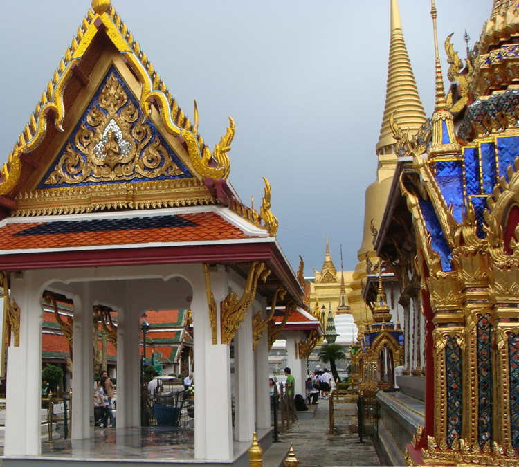 广州出发泰国曼谷六天往返机票 泰国自由行 团