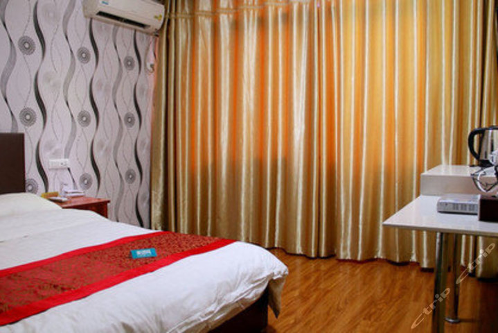 汉川鹏博快捷酒店普通大床 团购 - 京东团购汉