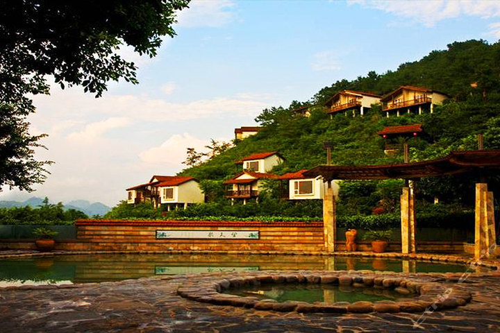 英德奇洞温泉度假村 团购 - 京东团购清远站