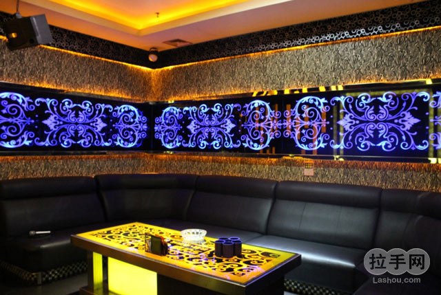 38元歌朝量贩式KT - 京品惠南宁站