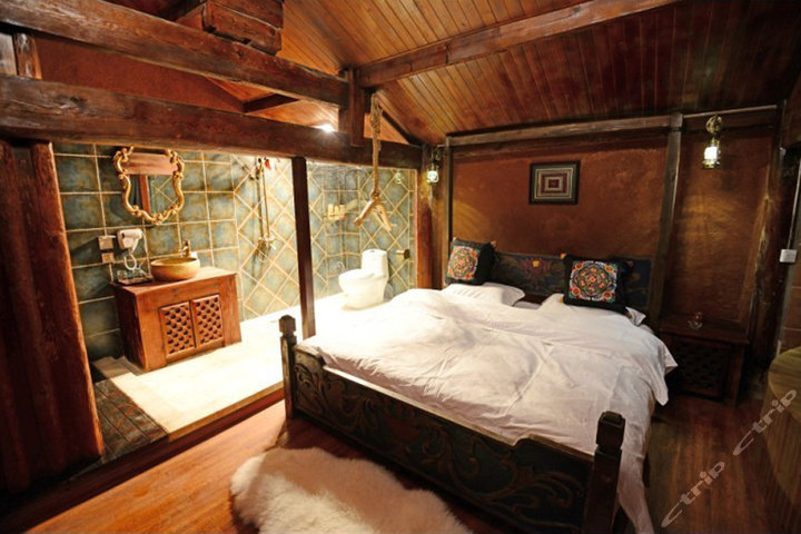 丽江一花堂客栈(醉花荫) - 京品惠团购