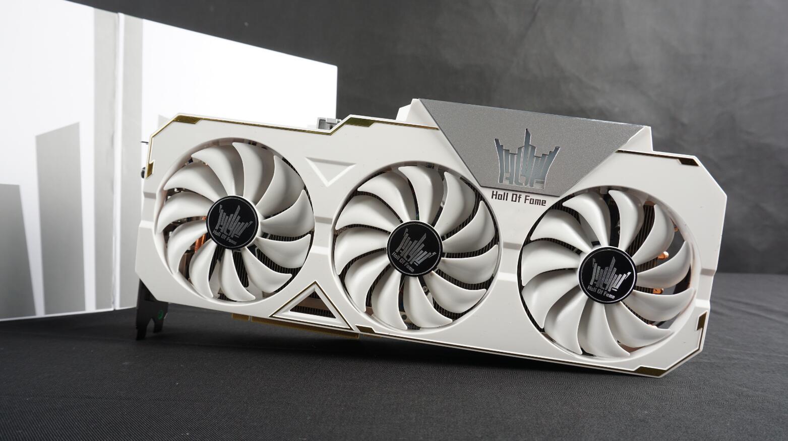 影驰rtx2080名人堂开箱评测全身纯白高颜值rgb显卡