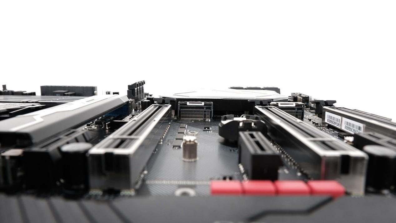 技嘉z370 aorus gaming 7主板开箱 拆解,酷睿八的好搭档