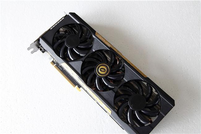 蓝宝石r9 390怪物猎人ol试玩镜之边缘:催化剂,2k最高没问题