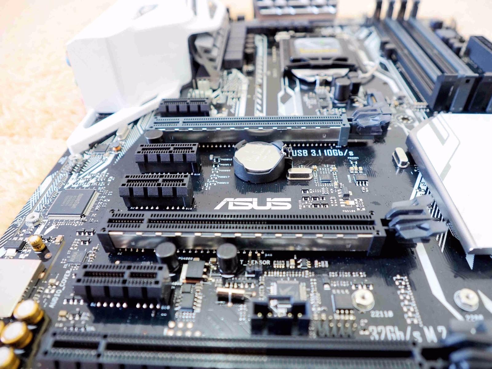 华硕展示新款pci接口声卡xonar