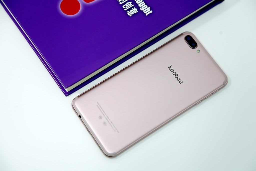 图文评测:无边框柔光拍照koobee h9