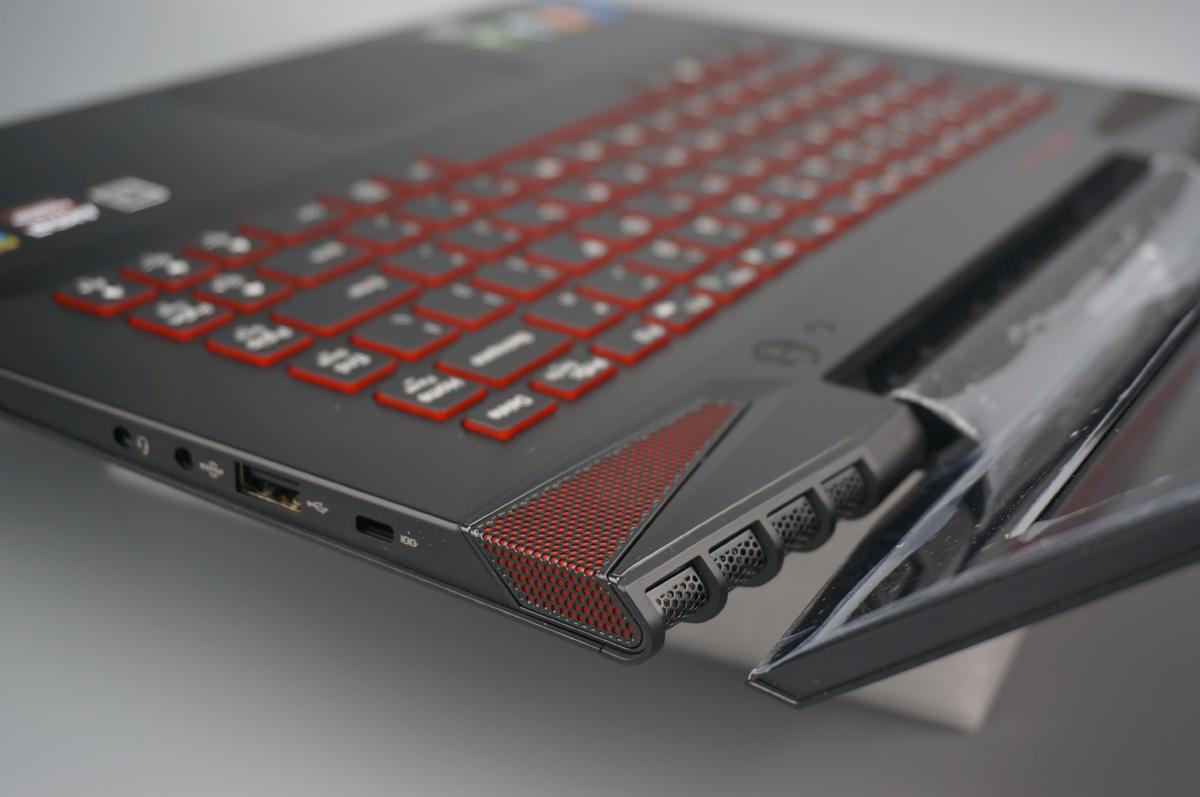 京东首发#联想小y时尚与性能并存,可价格真心高《联想y40-70低配俺貂