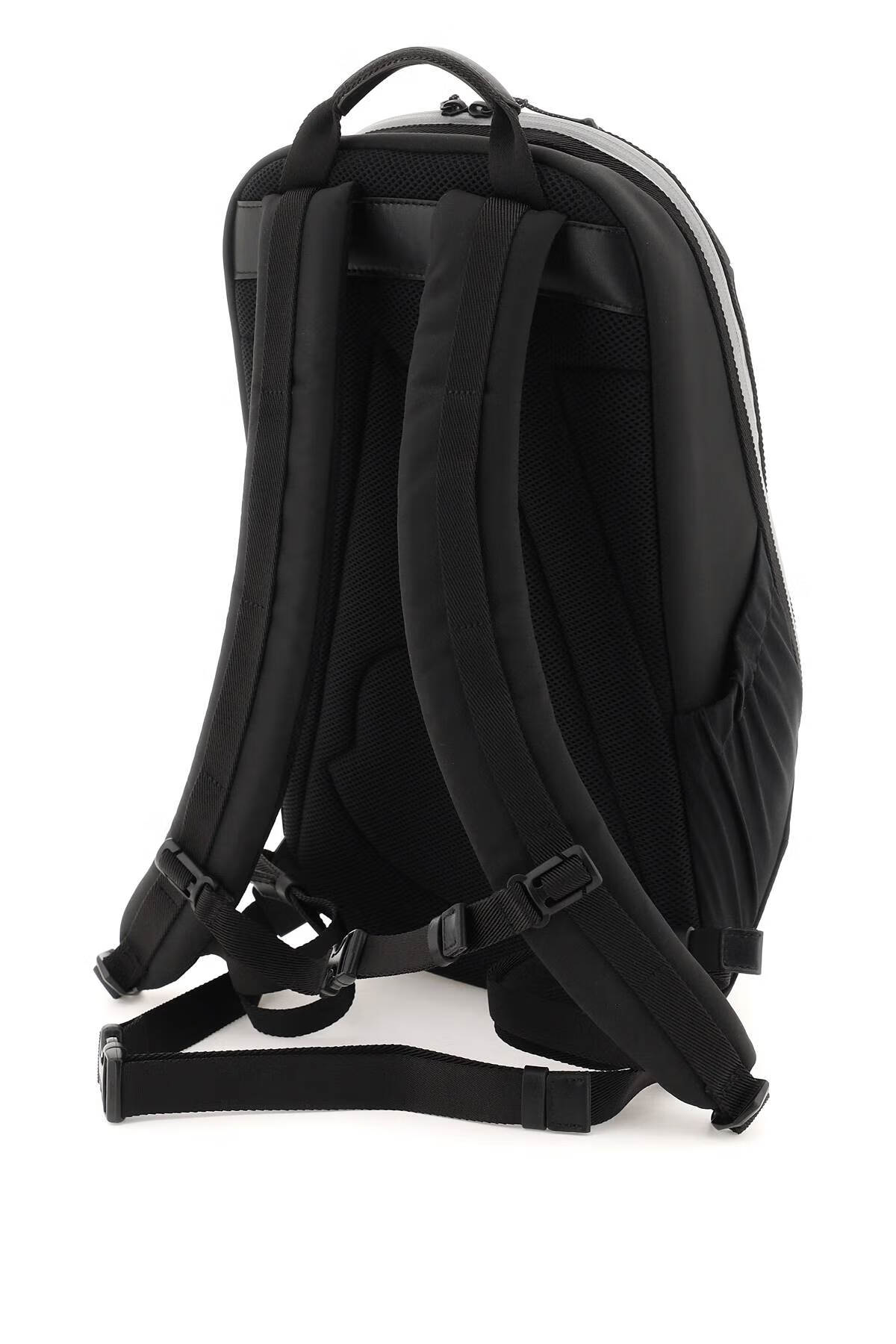 盟可睐(moncler)/蒙口奢侈品双肩包男包黑色大徽标双肩背包书包 黑色