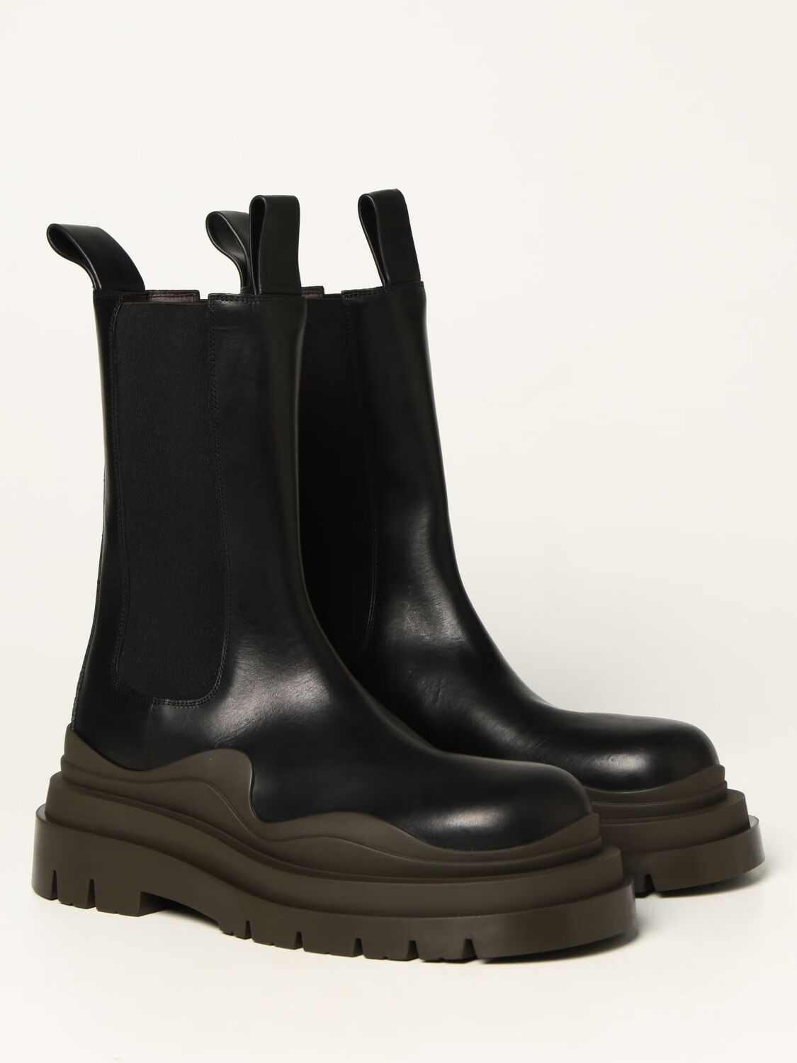 bottega veneta葆蝶家/bv新款男士黑色皮质咖色厚底靴630284 vbs 黑色