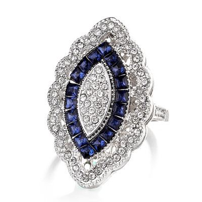 

2019 Big Horse Eye Shape Ring Bohemia Design Fashion Long Clear And Blue Crystal Large Rings Jewelry Unique Luxury Jewellery