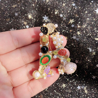 

luxury Gold Flower Pearl Rhinestone Letter Brooch
