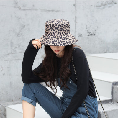 

Leopard print double-sided fisherman hat 2019 summer new cloth Hat ladies Korea Sun Hat casual Sun Hat wholesale