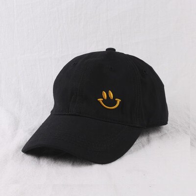 

Ins hat girl lovely face embroidery baseball cap Korean version of simple 100 sets of students new duck tongue cap man