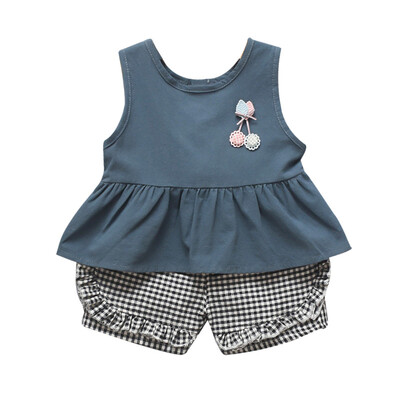 

Summer Baby Girls Casual Sleeveless Floral Design Vest TopsPlaid Shorts Suits Costume Set