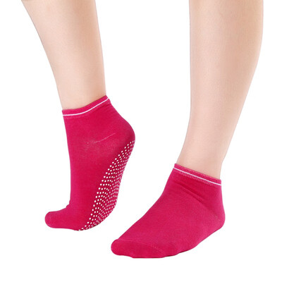 

Womens Fitness Pilates Socks Colorful Non Slip Massage Toe Durable Dance Ankle Grip Exercise Printed Letter Socks