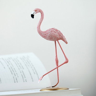 

Home decoration originality ins Flamingo resin decorations Nordic living room desk lovely adornment