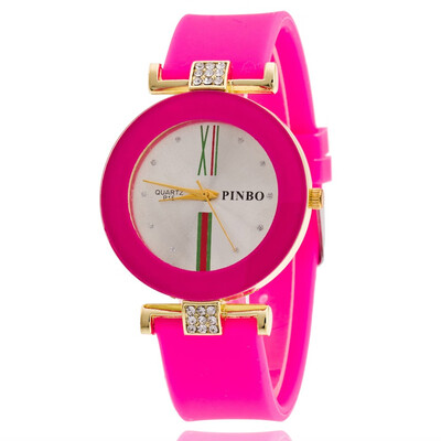 

2018 New Women Fashion Luxury Leisure Set Auger Leather Analog Stainless Steel Quartz Watch