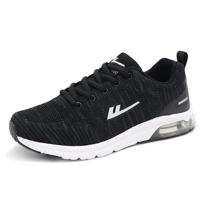 

Warrior Flying Weaving Steps Breathable Lightweight Mens Casual Shoes WL-3573 Black 39