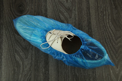 

1Pack100 Pcs Medical Waterproof Boot Covers Plastic Disposable Shoe Covers Overshoes Rain Shoe Covers Mud-proof Blue Color
